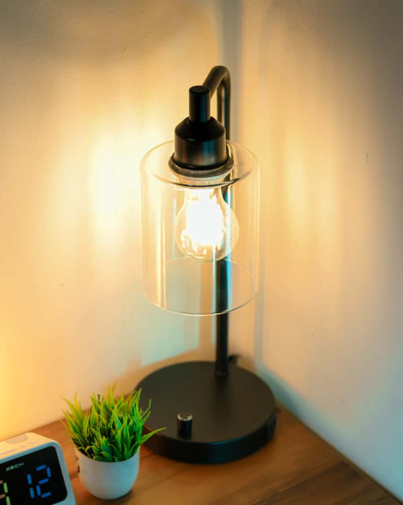 Artique Dimmable Table Lamp