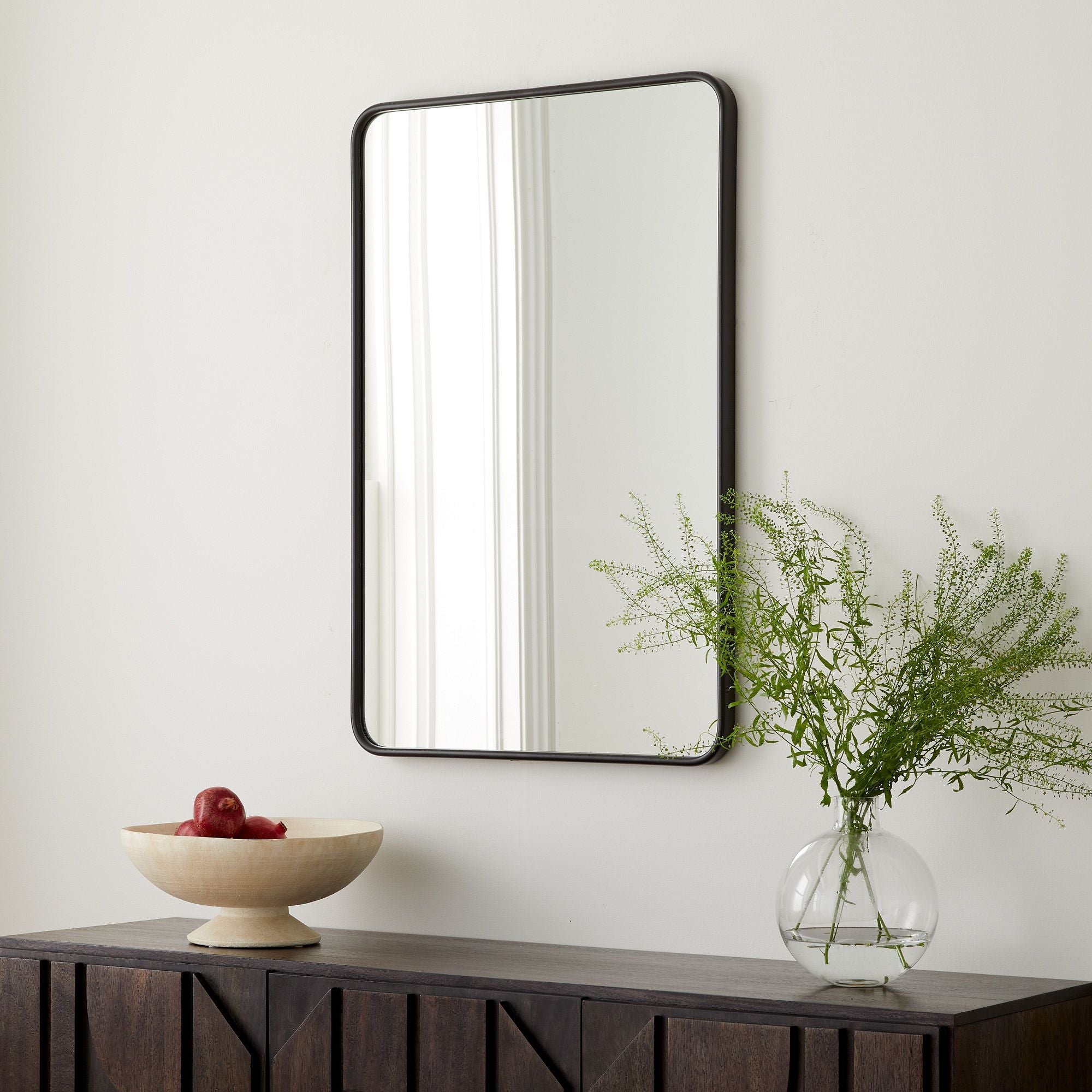 Streamline Wall Mirror - The Artment