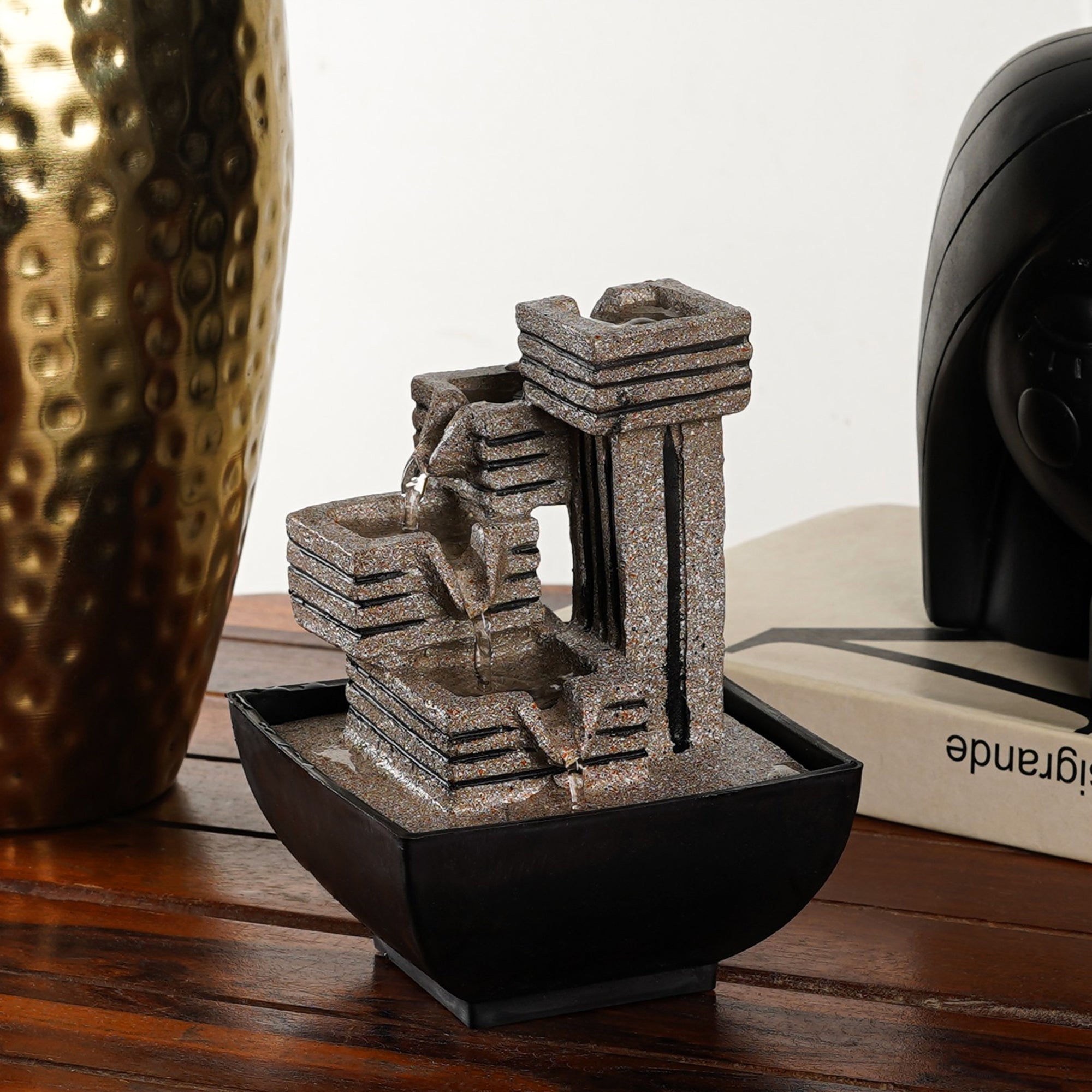 The Urban Stratum Fountain - The Artment