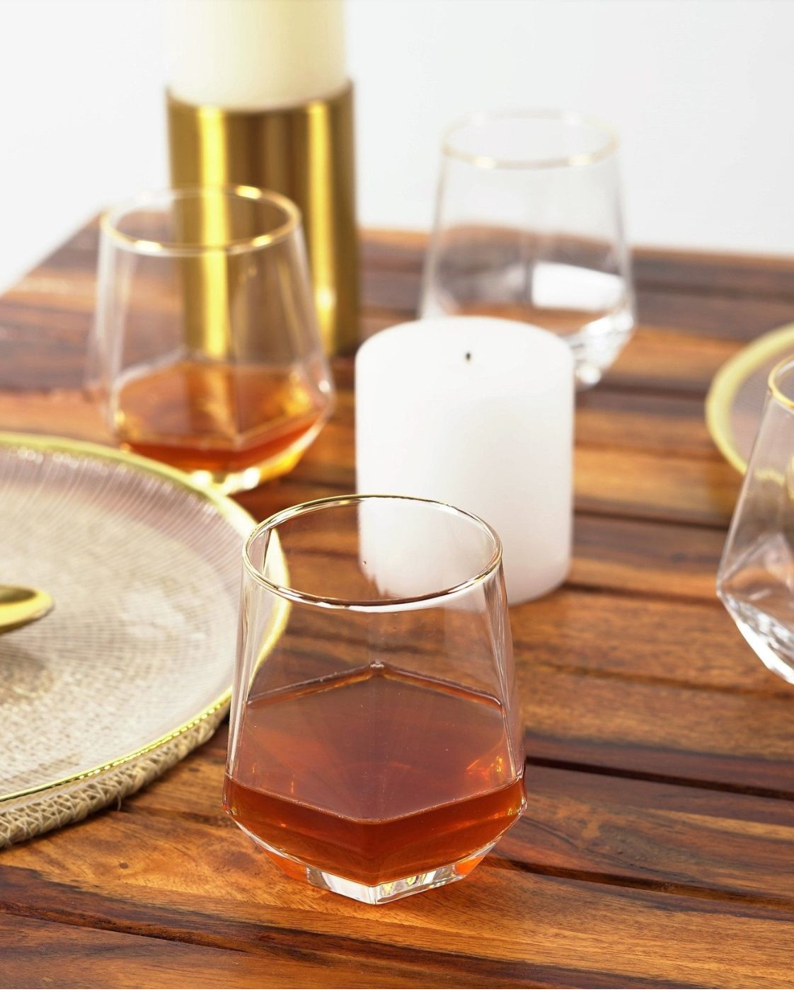 best whisky glasses india 2026 — minimalist diamond whisky glass by the artment