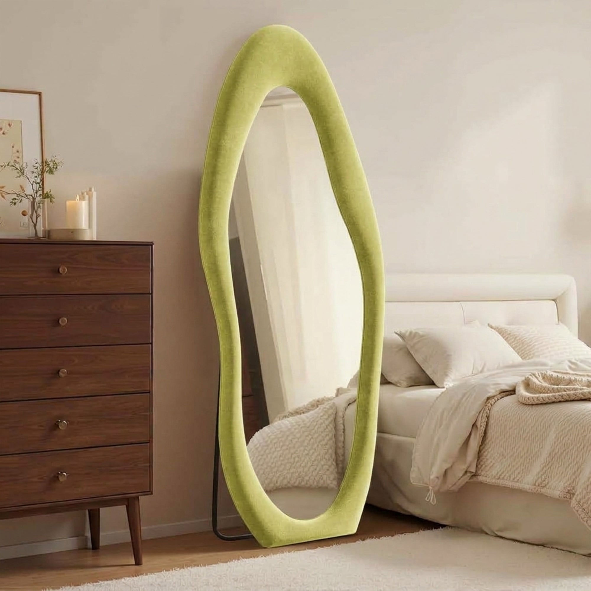 The Fluid Reflection Mirror