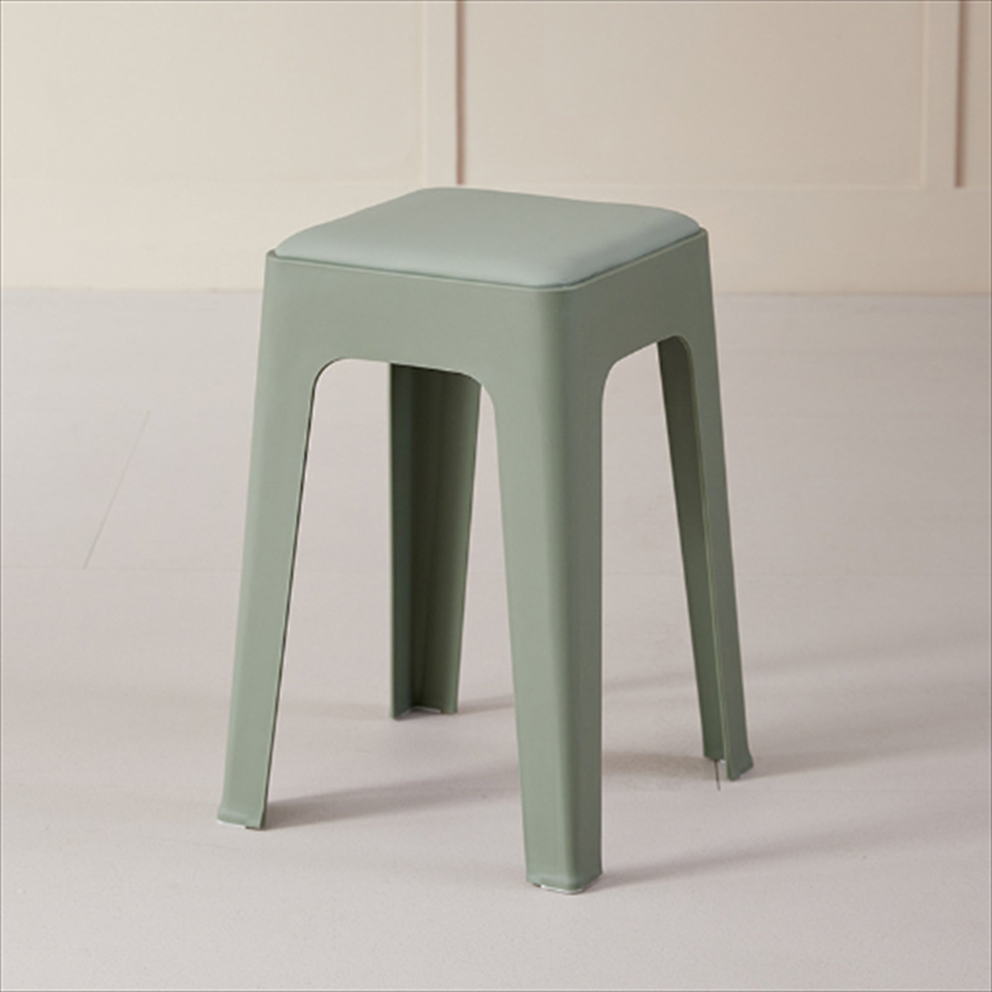 Livo Stool